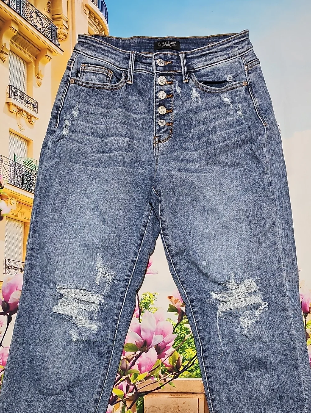 Judy Blue 5 Button Distressed High Waisted Boyfriend Jeans Size 3/26 - Picture 3 of 7